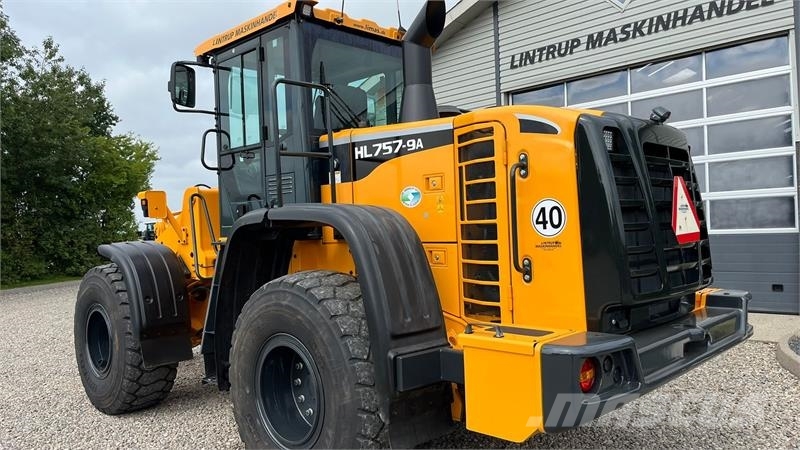 Hyundai 757-9A XTD med lang-arm. En-ejeres maskine med Loc Pás carregadoras de rodas