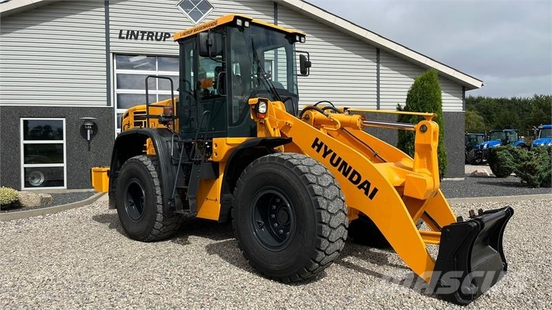 Hyundai 757-9A XTD med lang-arm. En-ejeres maskine med Loc Pás carregadoras de rodas