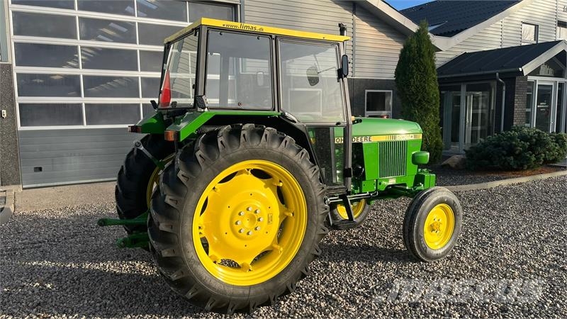John Deere 2040 Med nye dæk hele vejen rundt Tractors