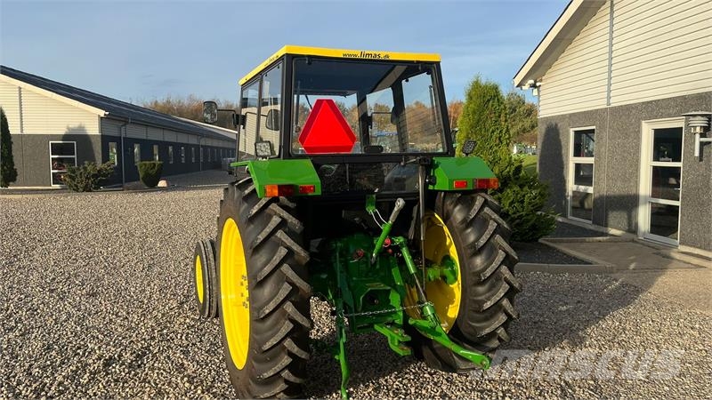 John Deere 2040 Med nye dæk hele vejen rundt Tractors