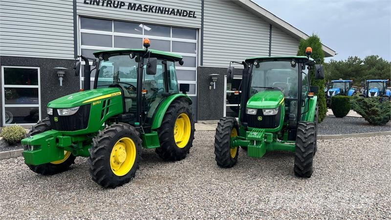John Deere 5075E Med aircondition og vendegear Traktorer