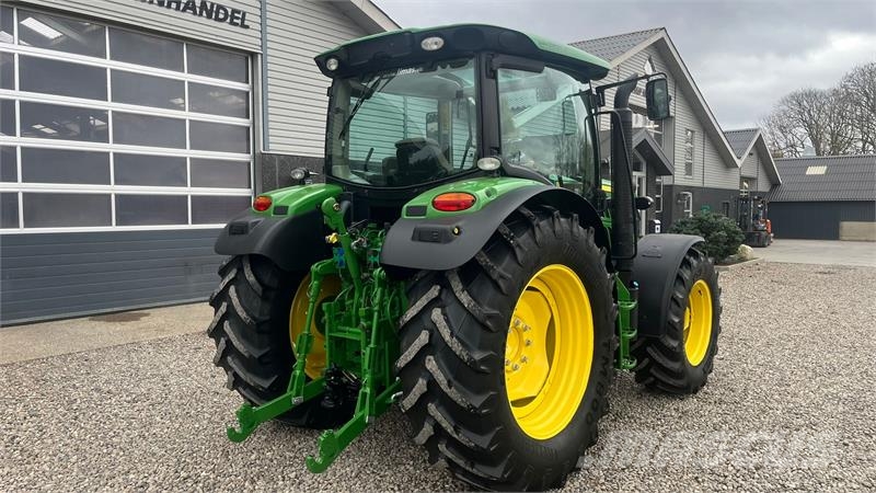 John Deere 6125R AutoQuad Traktorok
