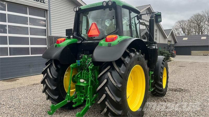 John Deere 6130M med Auto Quard gearkasse og med krybe gear. 트랙터