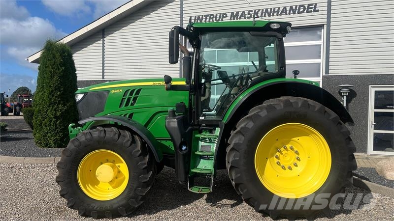 John Deere 6215R AP med frontlift Traktorer