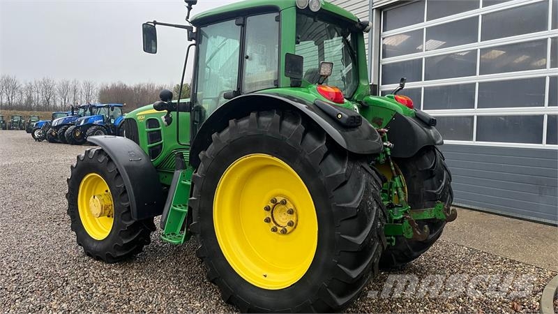 John Deere 6534 Premium med frontlift og frontPTO الجرارات