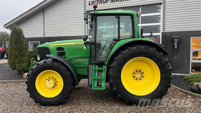 John Deere 6534 Premium med frontlift og frontPTO الجرارات