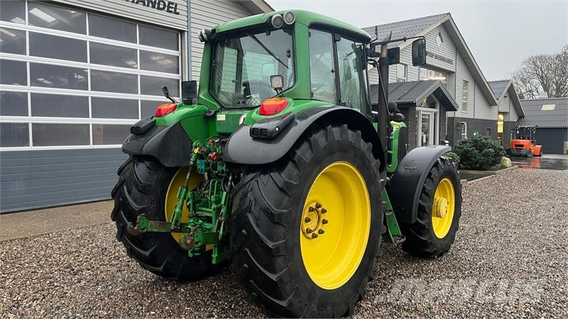 John Deere 6534 Premium med frontlift og frontPTO الجرارات