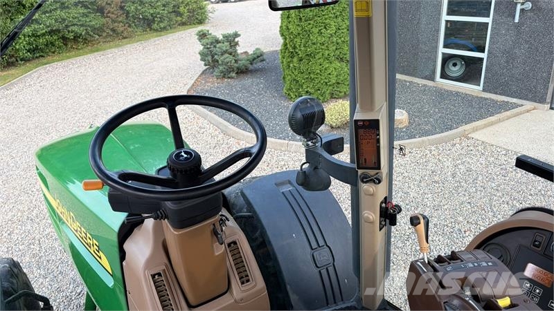 John Deere 7720 AutoPower Meget Velholdt! Трактори