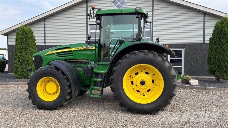 John Deere 7720 AutoPower Meget Velholdt! Трактори