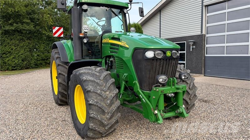John Deere 7720 AutoPower Meget Velholdt! Трактори