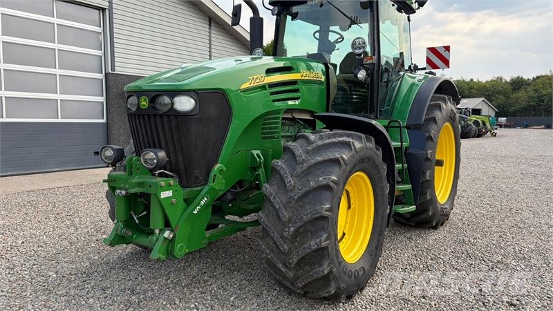 John Deere 7720 AutoPower Meget Velholdt! Трактори