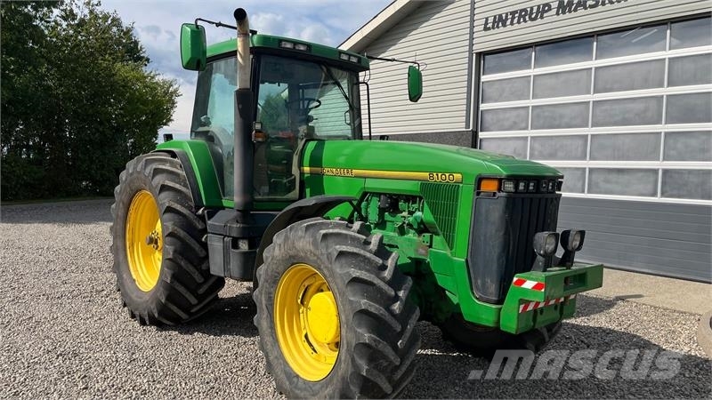 John Deere 8100 Samme ejer siden 2014 Traktoriai