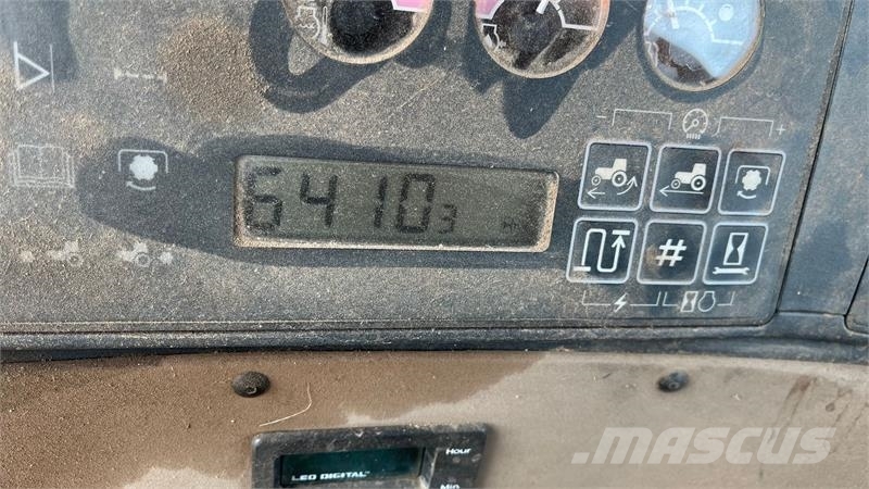 John Deere 8100 Samme ejer siden 2014 Traktoriai