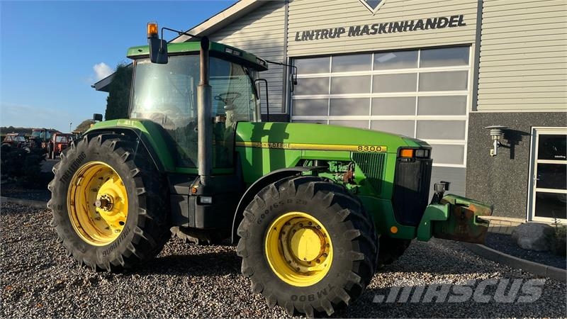 John Deere 8300 Pæn regulær traktor med rigtig gode dæk på. Traktorok