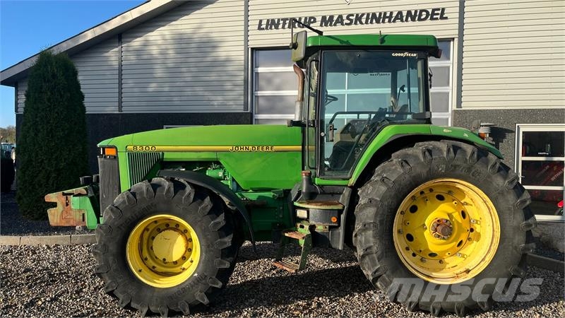 John Deere 8300 Pæn regulær traktor med rigtig gode dæk på. Traktorok