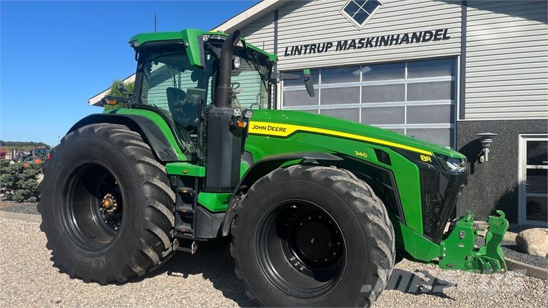 John Deere 8R340 Signature Edition med alt udstyr Трактори