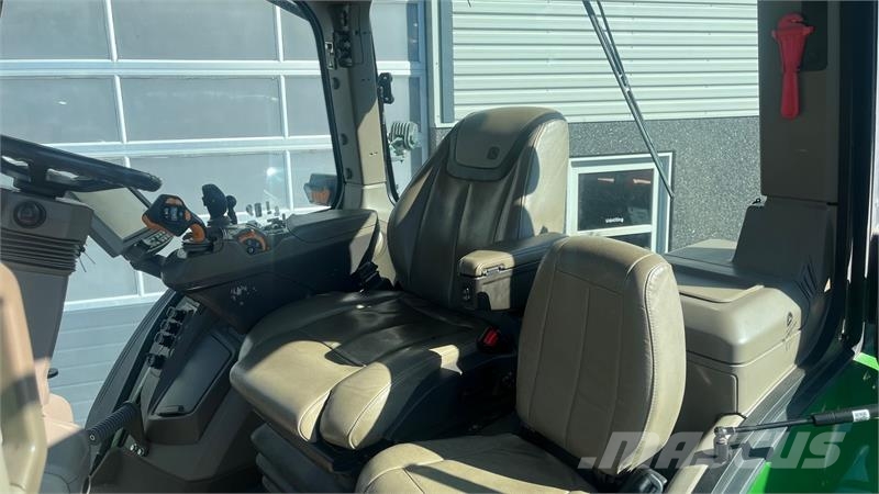 John Deere 8R340 Signature Edition med alt udstyr Трактори