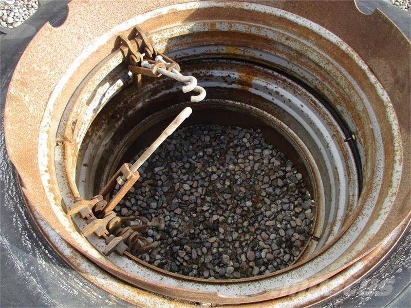 Kleber 15.5 X 38 Med ring og låse الإطارات والعجلات والحافات