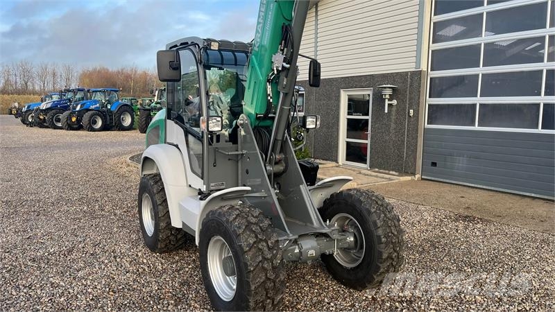 Kramer KL25.5T TILBUD med teleskoparm, så den har stor ræ 伸缩臂叉装车|叉装车