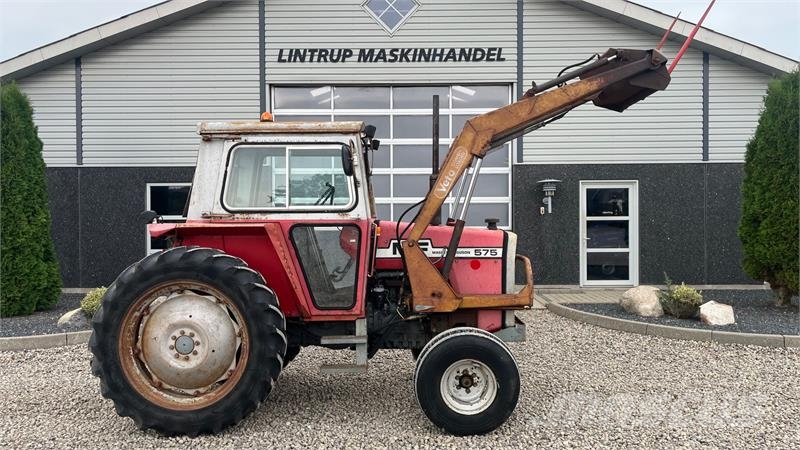 Massey Ferguson 575 Med frontlæsser Traktoren