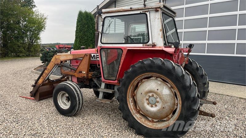 Massey Ferguson 575 Med frontlæsser Traktoren