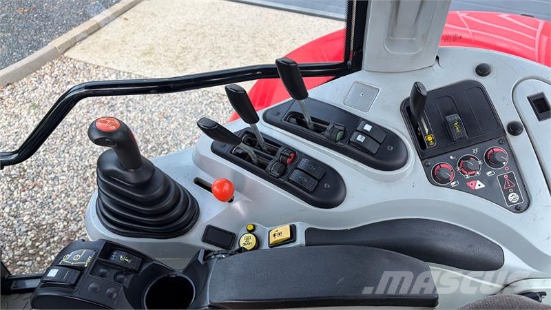 Massey Ferguson 6480 Dynashift الجرارات