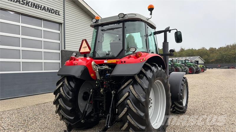Massey Ferguson 6480 Dyna 6 med frontlift Meget Veldholdt Traktoren