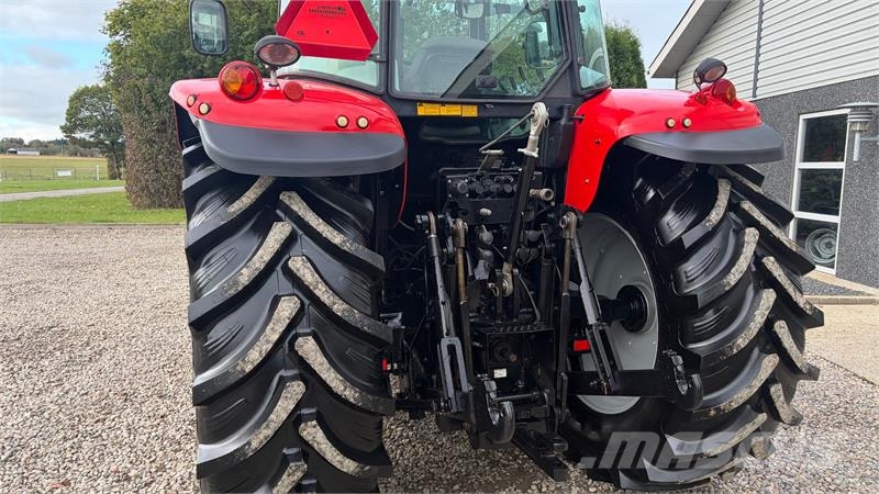 Massey Ferguson 6480 Dynashift الجرارات