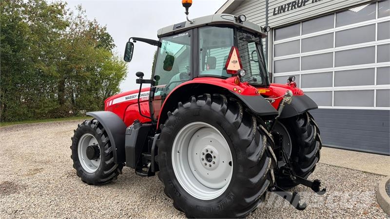 Massey Ferguson 6480 Dyna 6 med frontlift Meget Veldholdt Traktoren
