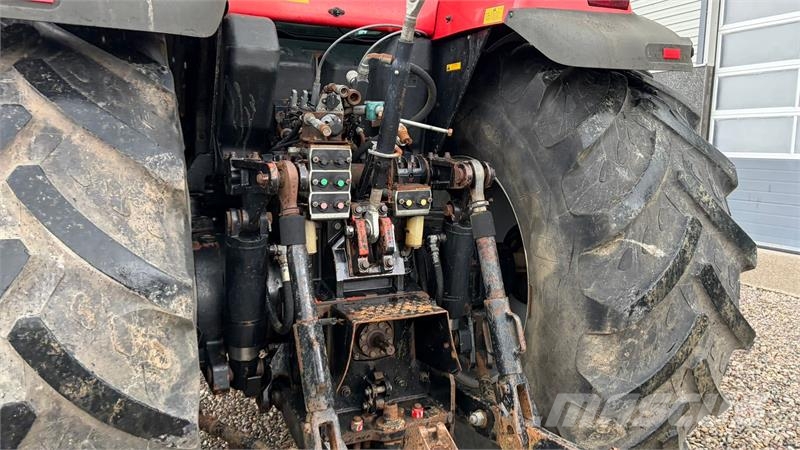 Massey Ferguson 8280 PowerControl. Stor stærk traktor til små peng トラクター