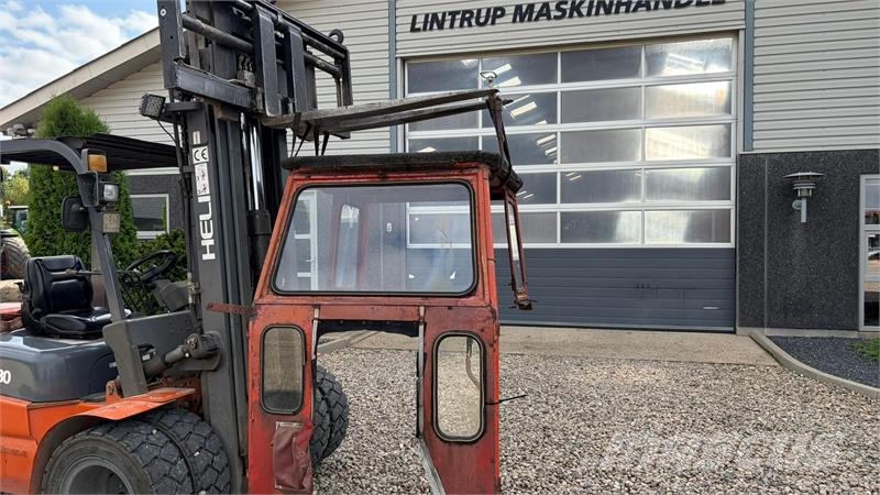 Massey Ferguson Sekura Kabine Kabine / Styrtbøjle som er afmontere ملحقات الحصادات