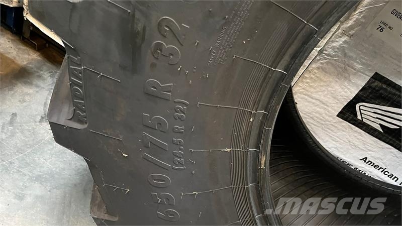 Mitas 650/75R32 Fabriksnye afmonterings dæk Pneus, rodas e aros
