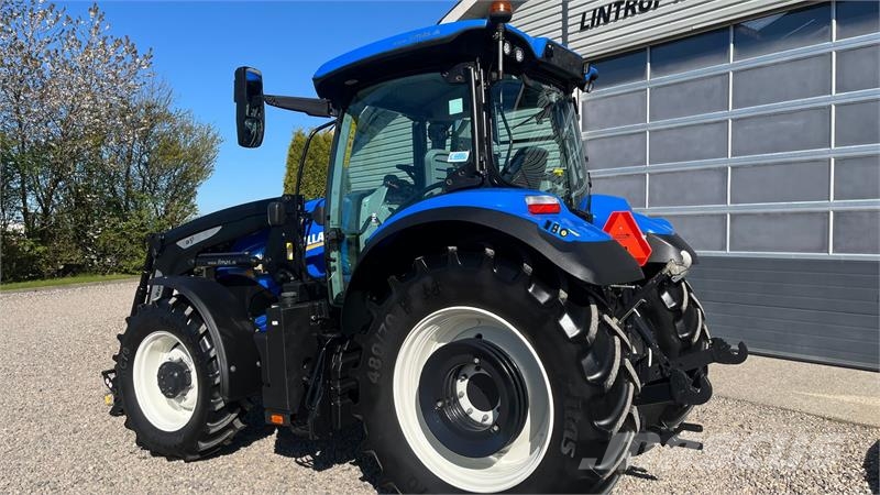 New Holland T6.145 AC Med frontlæsser Traktorid