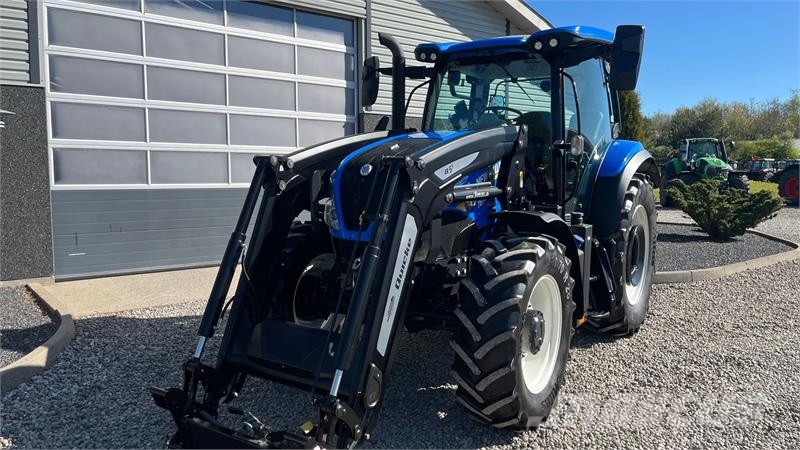New Holland T6.145 AC Med frontlæsser Traktorid