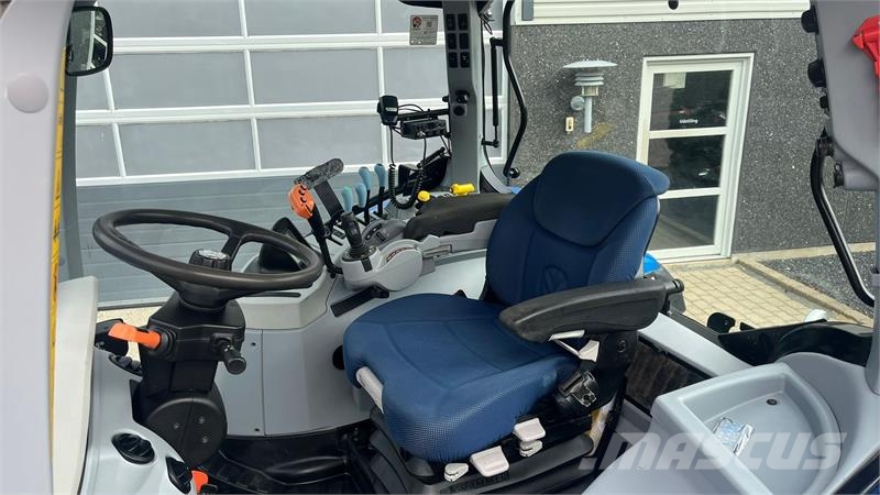 New Holland T7.165S Med frontlift Traktorer