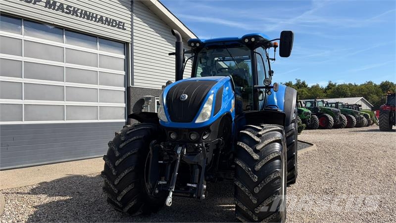New Holland T7.290 Med frontlift 트랙터