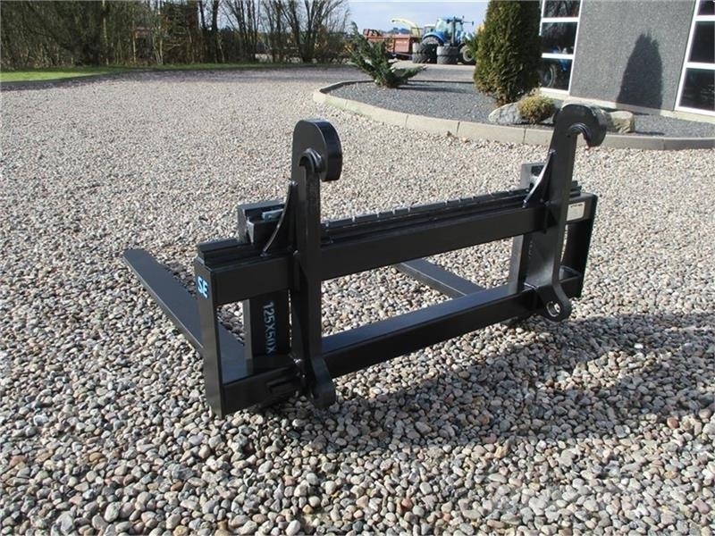 SE 5 Tons med Volvoskifte Pallegafler 5ton, 150 sm Villák