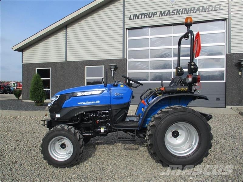 Solis 26 6+2 gearmaskine med Servostyrring og Industri h Traktorer