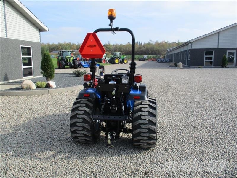 Solis 26 6+2 gearmaskine med Servostyrring og Industri h Traktorer