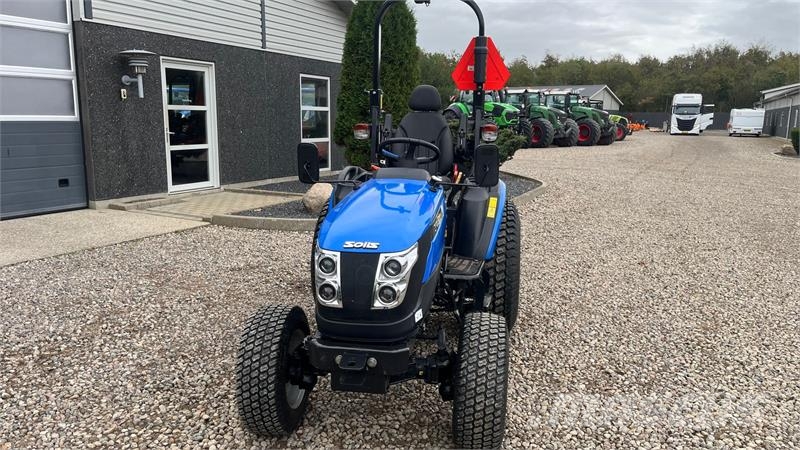 Solis 26 HST Hydrostat Turf hjul. Traktoren