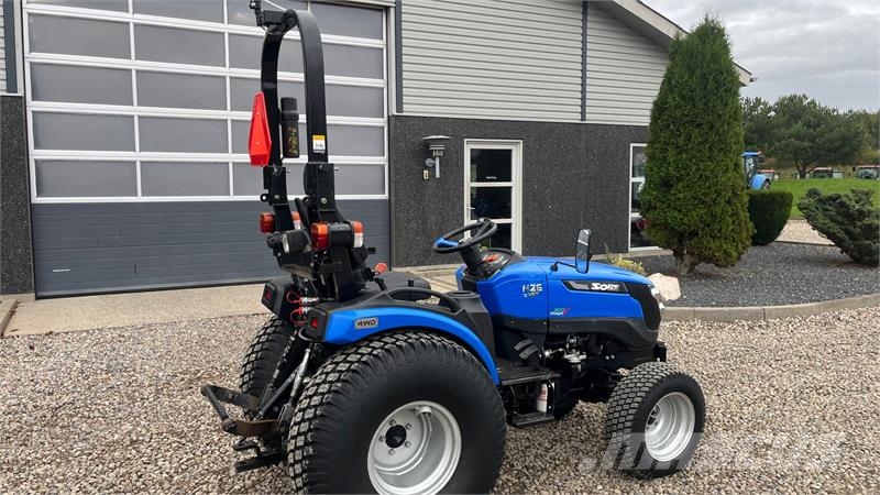 Solis 26 HST Hydrostat Turf hjul. Traktoren