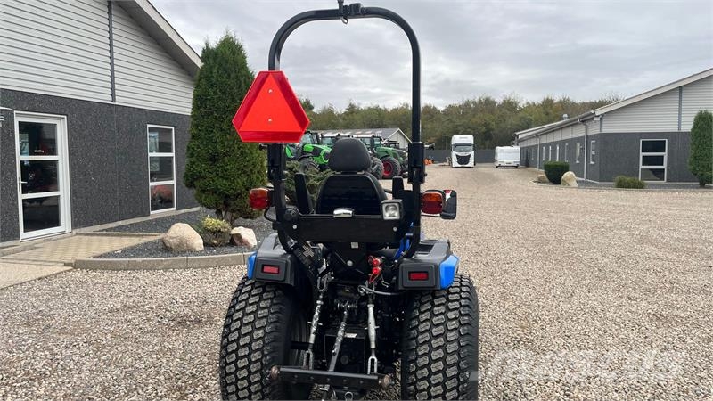 Solis 26 HST Hydrostat Turf hjul. Traktoren