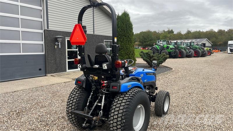 Solis 26 HST Hydrostat Turf hjul. Traktoren