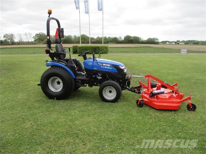 Solis 26 HST med frontlift,front PTO og turf æk Traktory