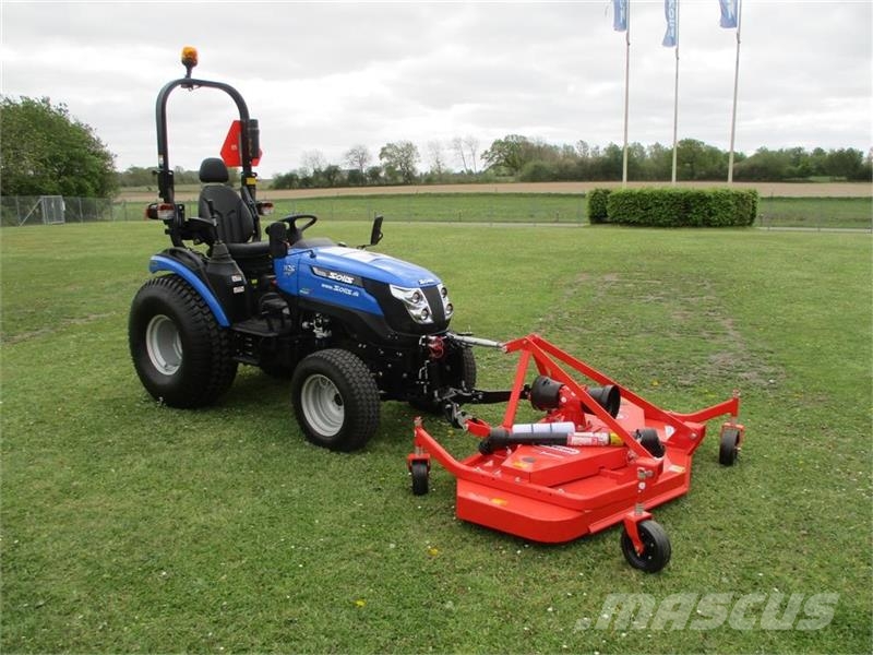 Solis 26 HST med frontlift,front PTO og turf æk Traktory