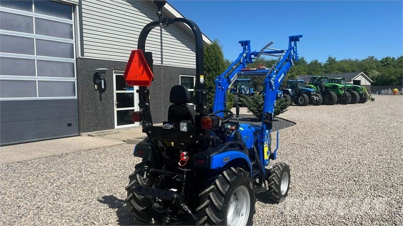 Solis H26 HST Med Frontlæsser Tractoren