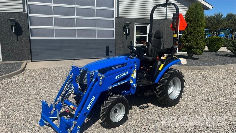 Solis H26 HST Med Frontlæsser Tractoren