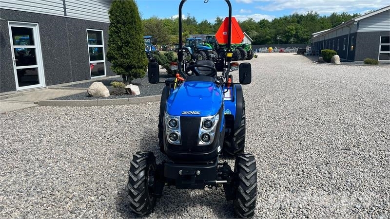 Solis S26 6+2 Gearmaskine med Servostyring og brede trak Traktoriai