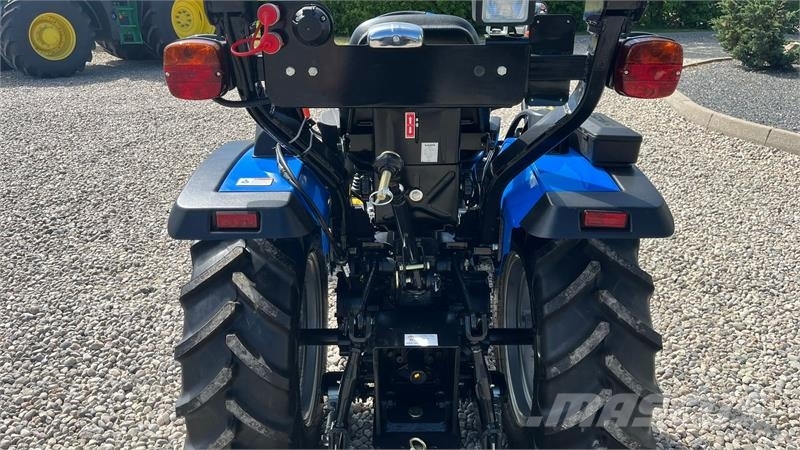 Solis S26 6+2 Gearmaskine med Servostyring og brede trak Traktoriai