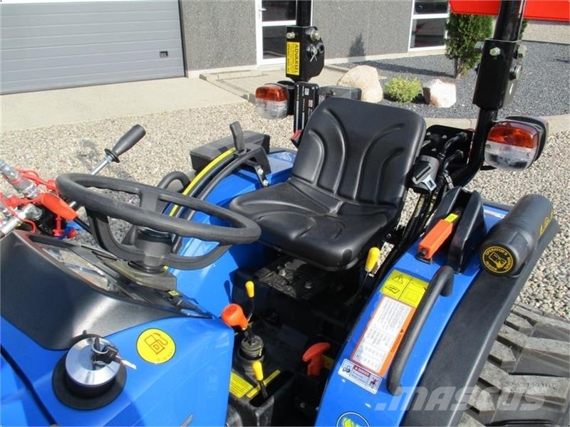 Solis S26 6+2 gearmaskine med Servostyring og fuldhydrau Traktorer